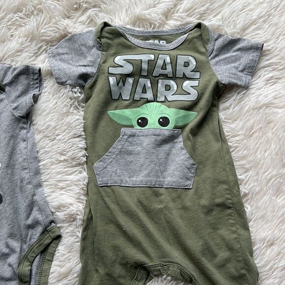 Star Wars ‘Baby Yoda’ Precious Cargo Two Piece Bodysuit Onesie 12M 12 Months - Picture 3 of 6